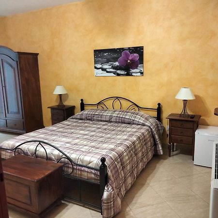 The Best Rooms & Apartments - Parcheggia Gratis Sotto Casa Ed Entra - Mazara del Vallo Exterior foto